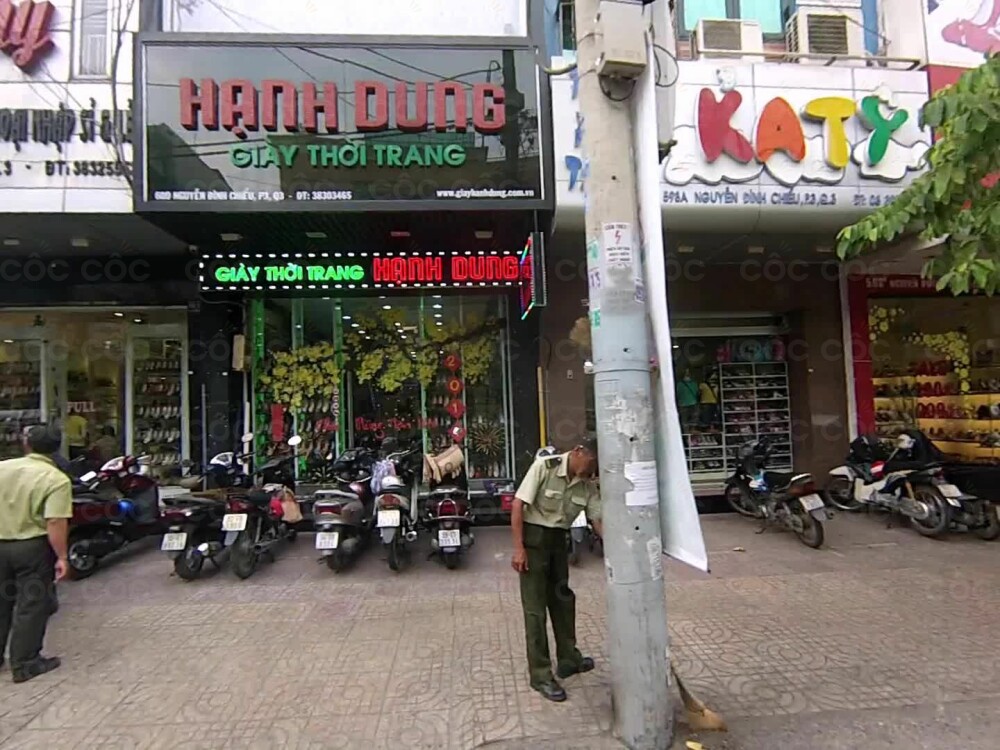 Giày Hạnh Dung Nguyễn Đình Chiểu Gallery 1