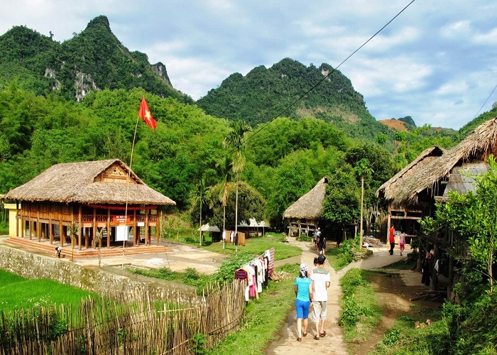 Du lịch Bản Lác Mai Châu: Trải nghiệm văn hóa và thiên nhiên tuyệt vời