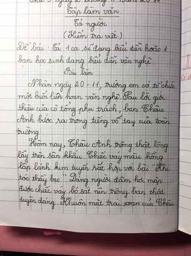 Tả một ca sĩ đang biểu diễn