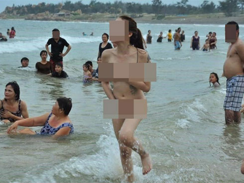 Gái Tắm Chuồng: Thực Trạng và Những Vấn Đề Xung Quanh