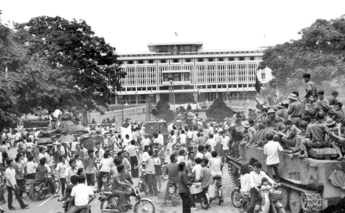 Chợ họp giữa phố vãn từ lâu: Nguyên nhân và giải pháp Gallery 2