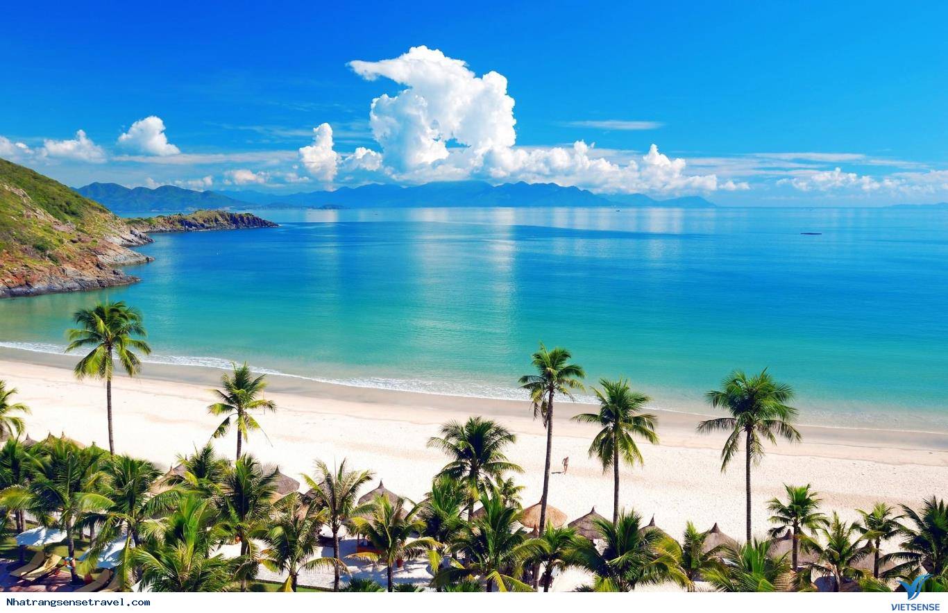 Bãi biển Nha Trang: Thiên đường nghỉ dưỡng tuyệt vời tại Việt Nam