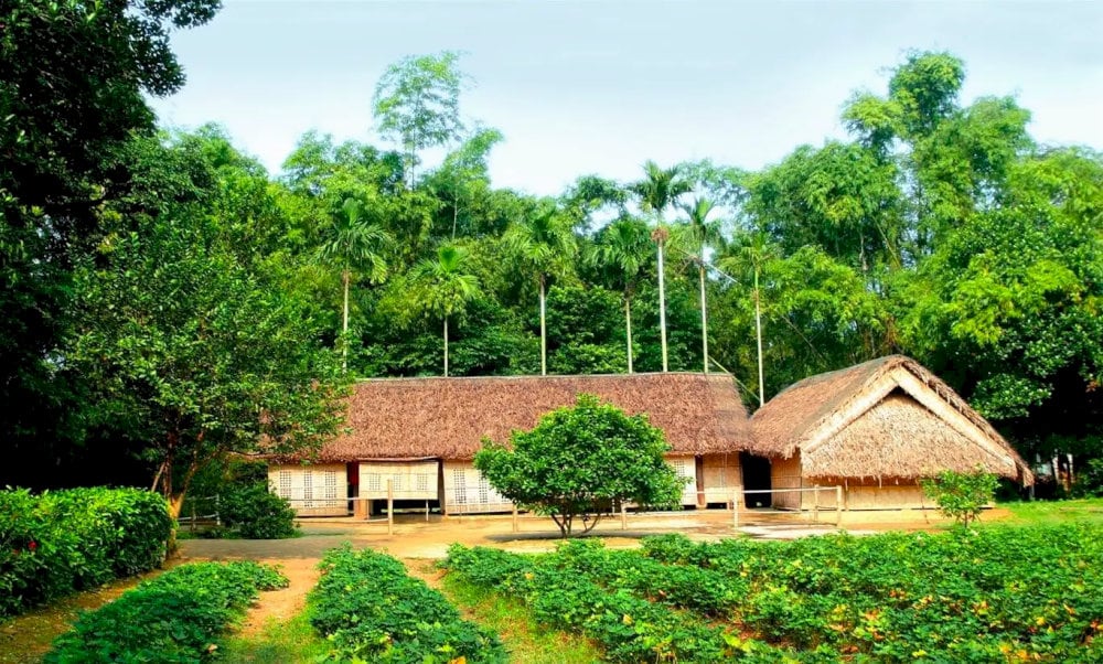 Giới thiệu về quê Bác