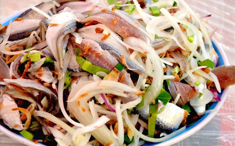 Gỏi Cá Trích Phan Thiết