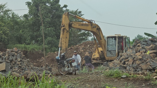 Sông Trầu Lên Thị Xã Gallery 2