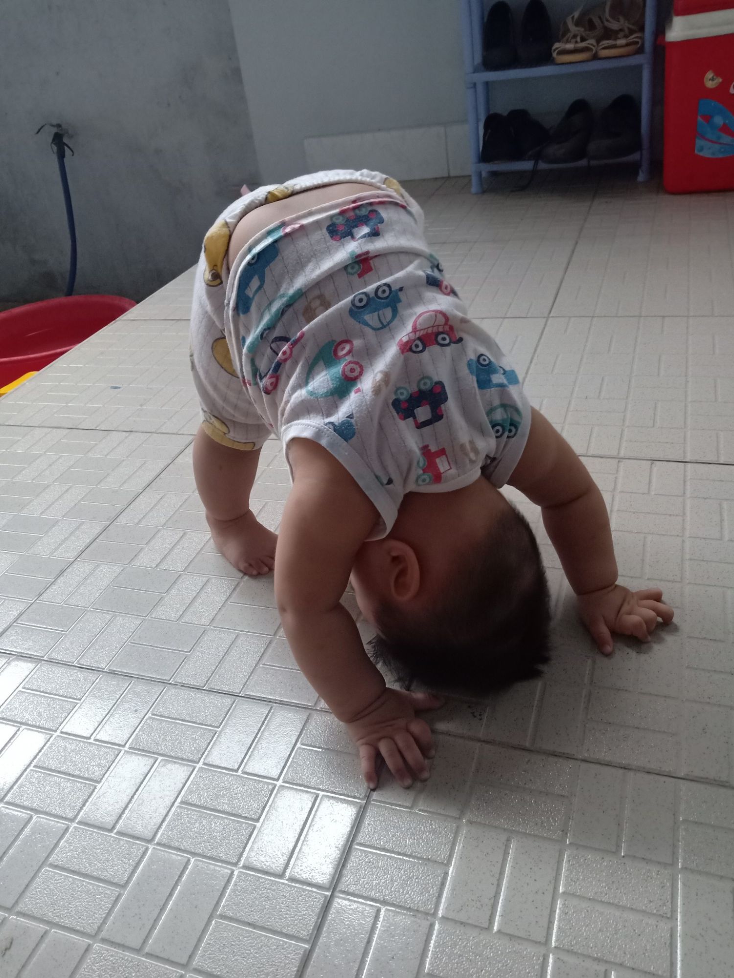 Hiện tượng "Trông em"