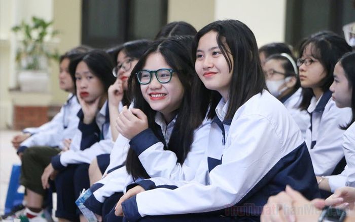 K7 Lớp Mấy? Gallery 1