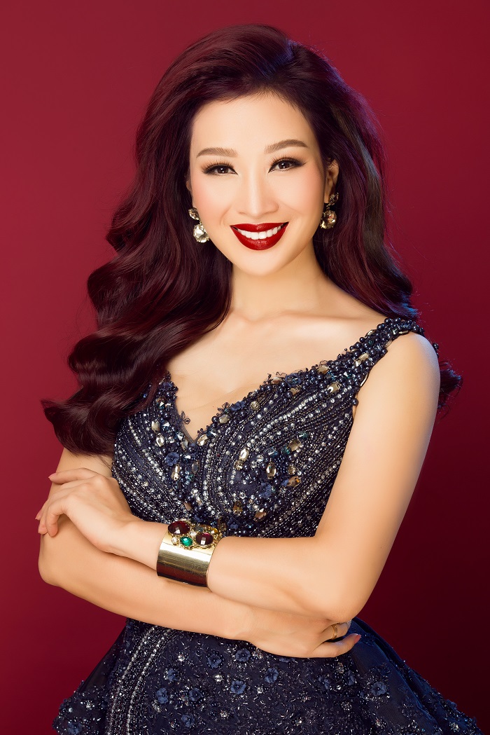 Cô Thư Kí Xinh Đẹp Gallery 2