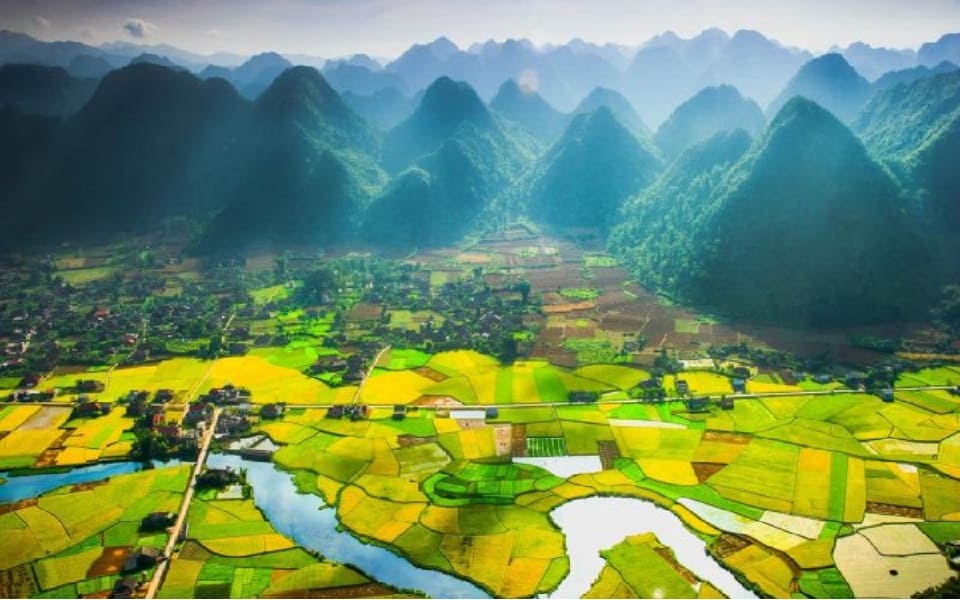 Việt Bắc Phân Tích Chi Tiết Gallery 1