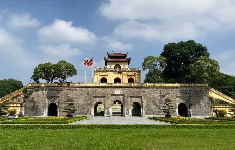 Hoàng Thành Thăng Long Ở Đâu?