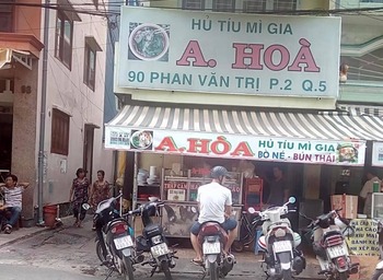 Hủ tiếu hay hủ tíu?