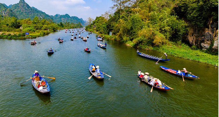 Suối Yến Chùa Hương - Vẻ Đẹp Huyền Ảo Giữa Non Nước Hương Sơn Gallery 2