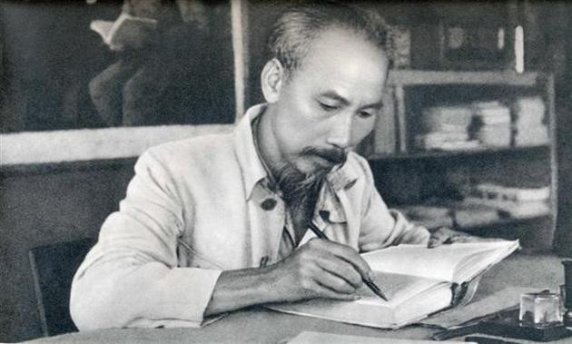 Bài Giảng Phong Cách Hồ Chí Minh Gallery 2