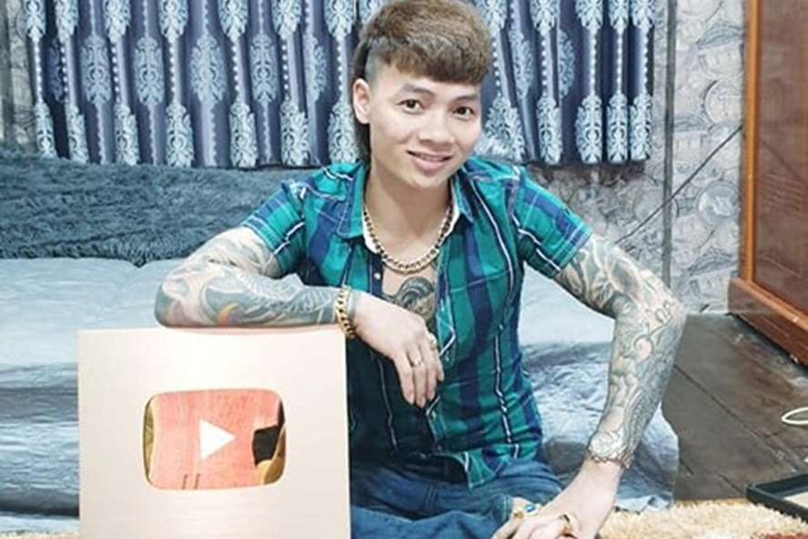 Khá Bảnh Tên Thật Là Gì?