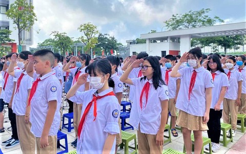 Khai giảng có cần mang cặp không? Gallery 2