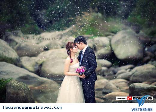 Lãng Mạn Nồng Cháy: Khám Phá Hành Trình Tình Yêu Đắm Say Gallery 2
