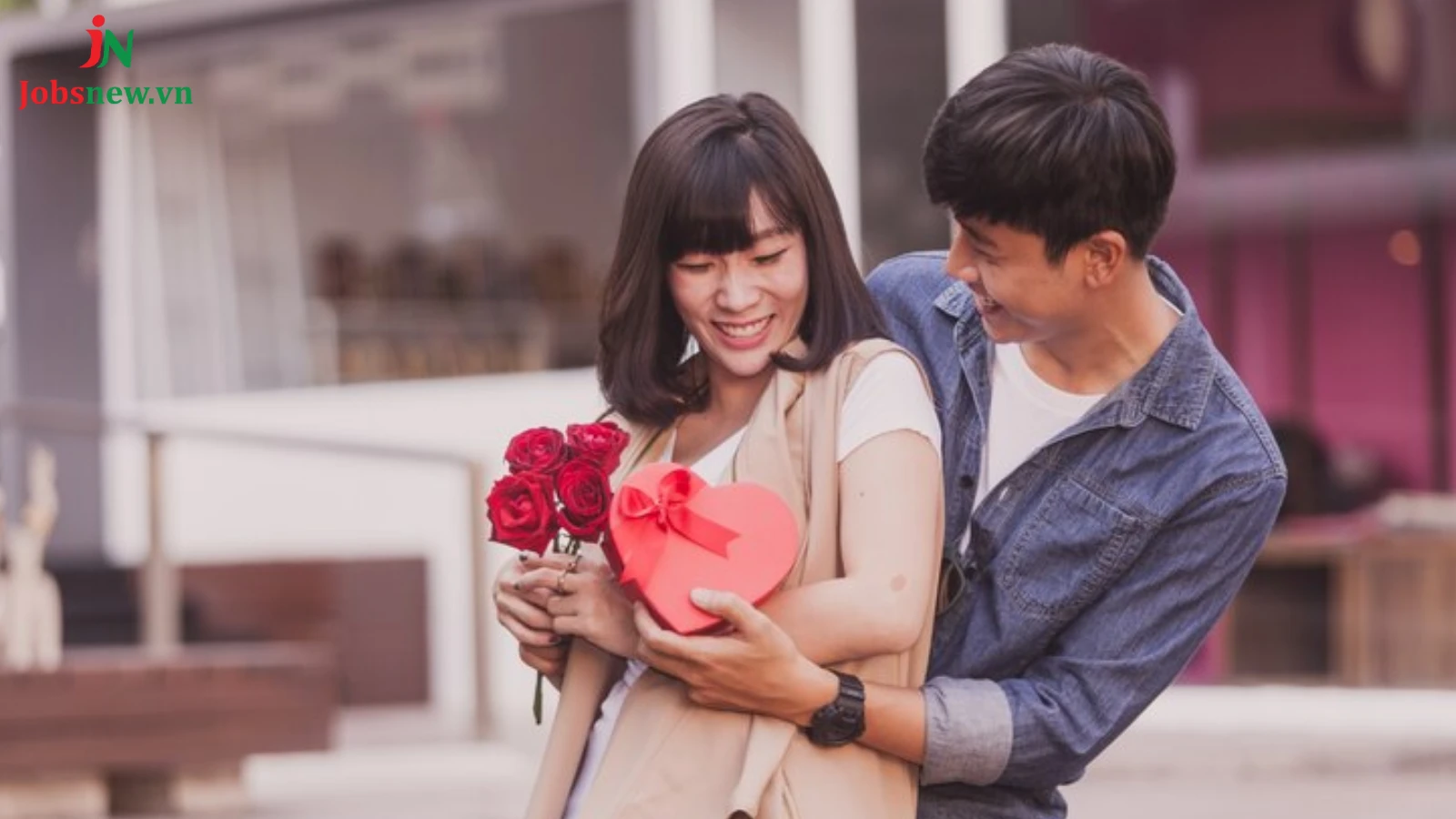Tình Yêu Thơ: Khi Lời Thơ Trở Thành Ngôn Ngữ Của Trái Tim Gallery 1