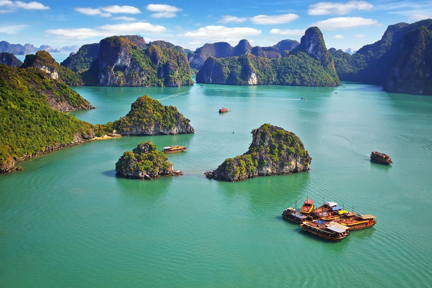 Chơi Gì Hạ Long? Kinh Nghiệm Du Lịch Hạ Long Tuyệt Vời Gallery 1
