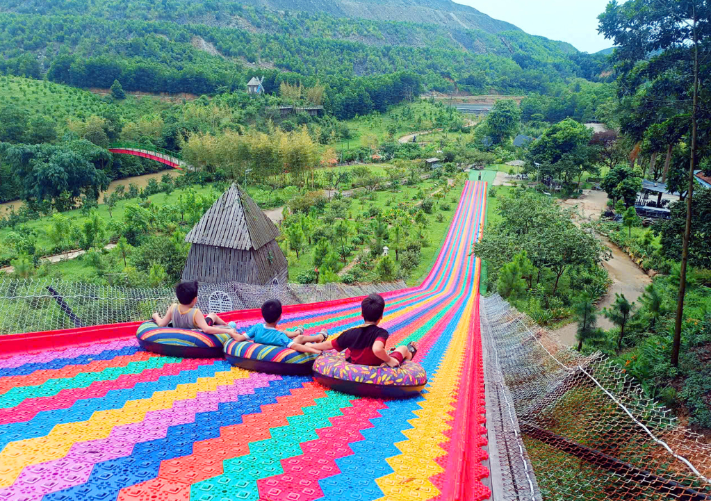 Khe Chè Mông Dương - Điểm đến hoang sơ giữa núi rừng