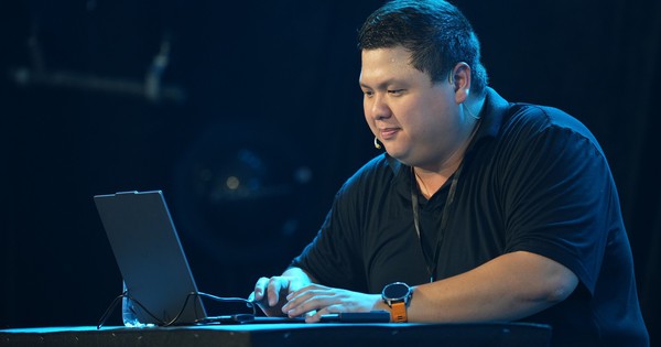 Duy Luân Dễ Thương Là Ai? Gallery 1