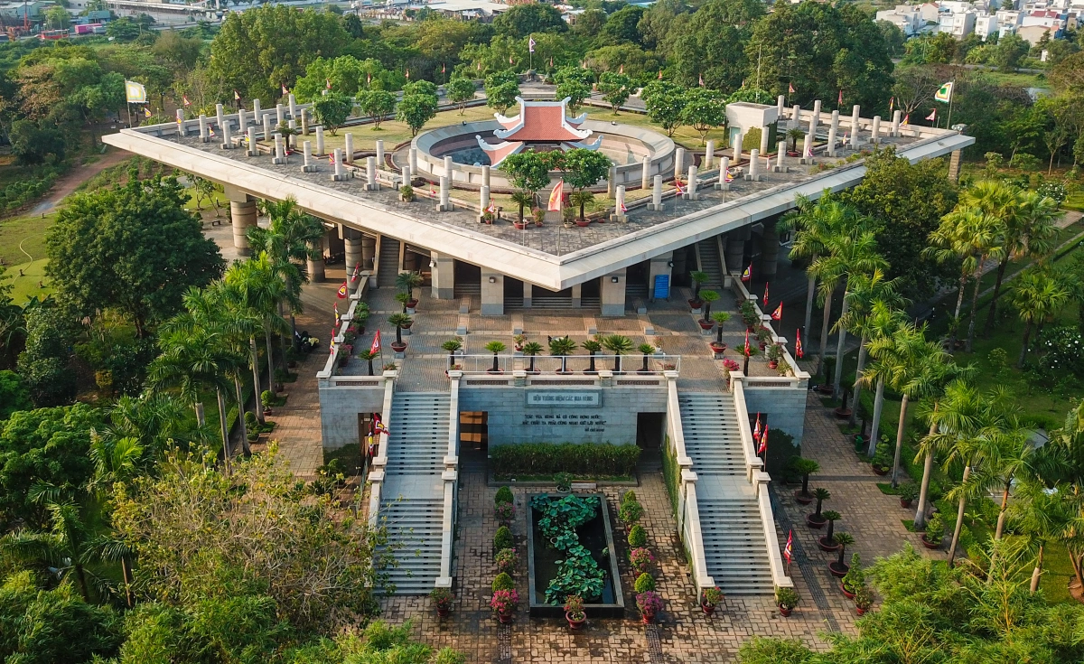 Khu Di Tích Đền Hùng Quận 9: Thông Tin Chi Tiết