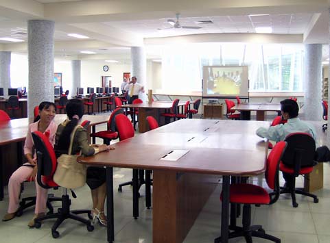 Khu Vực Thảo Luận: Nơi Chia Sẻ Kiến Thức và Kết Nối Cộng Đồng