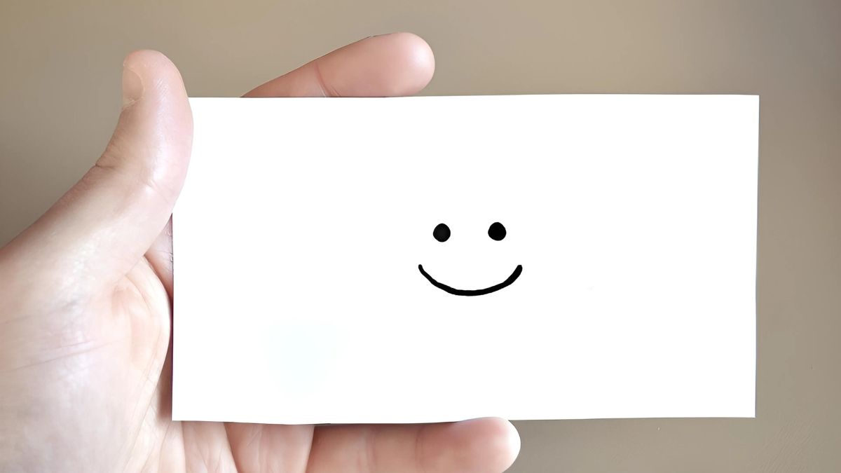 Kí tự mặt cười nhỏ 😊