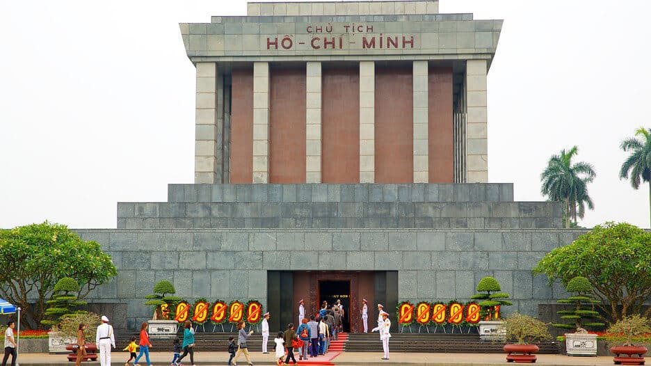 Cổng vào Lăng Chủ tịch Hồ Chí Minh Gallery 1