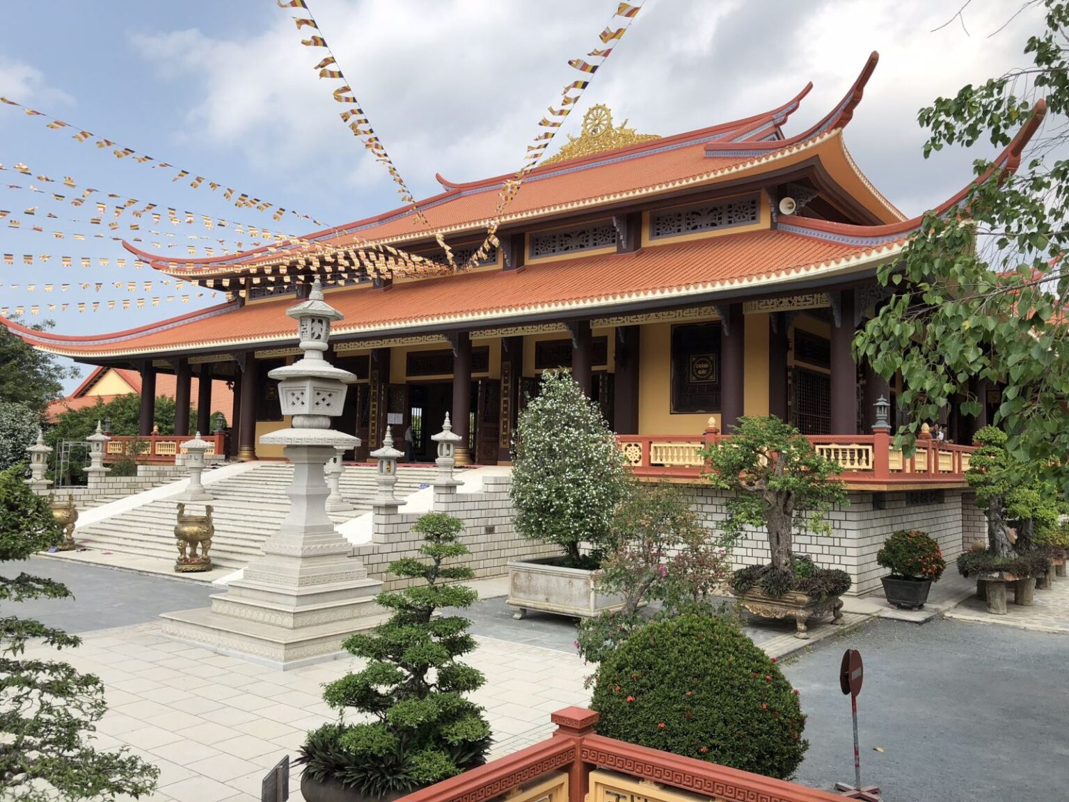 Thiền Viện Trúc Lâm Đà Lạt: Nơi An Lành Giữa Thiên Nhiên Gallery 2