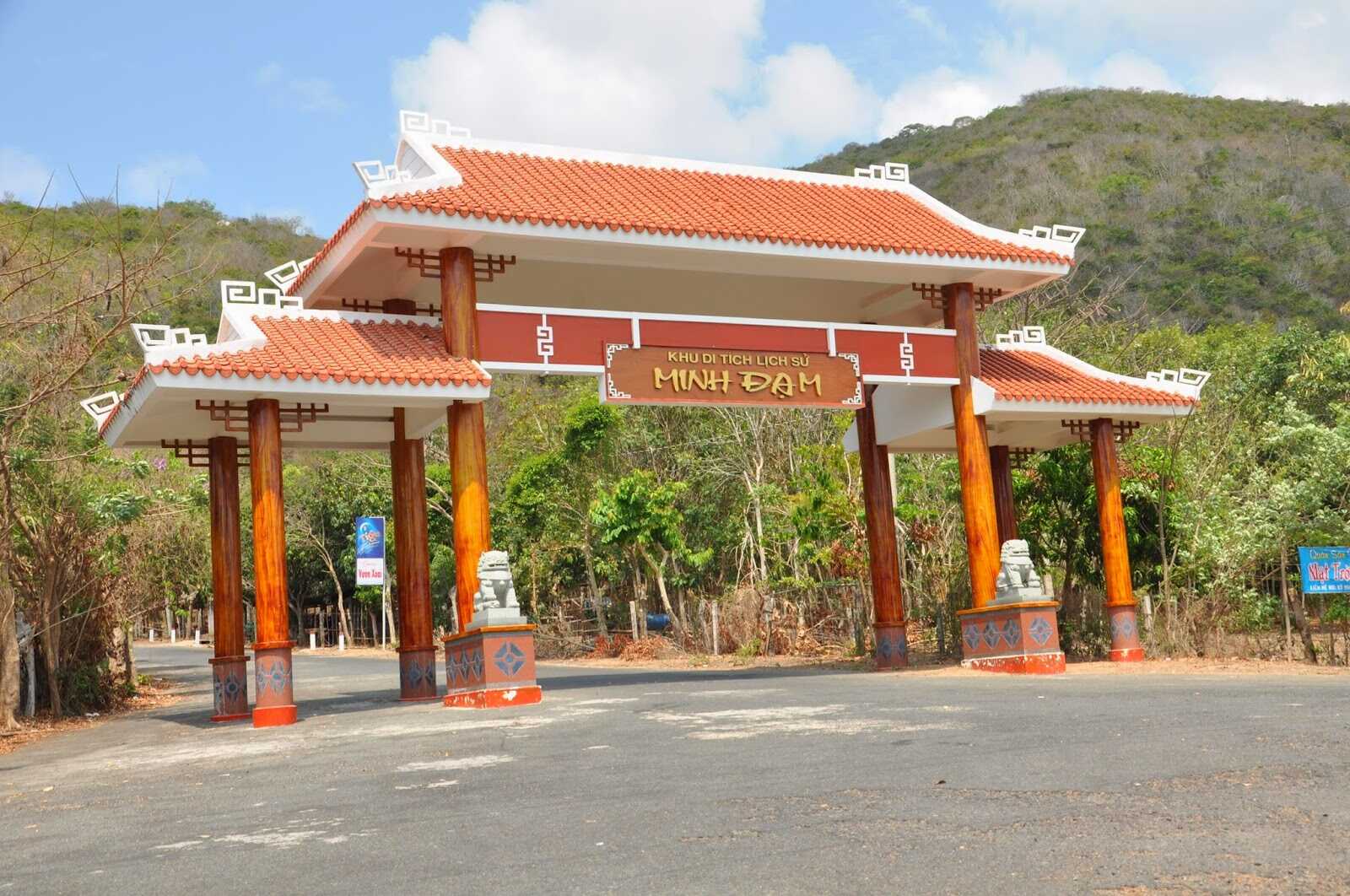 Khu Di Tích Núi Minh Đạm Gallery 2