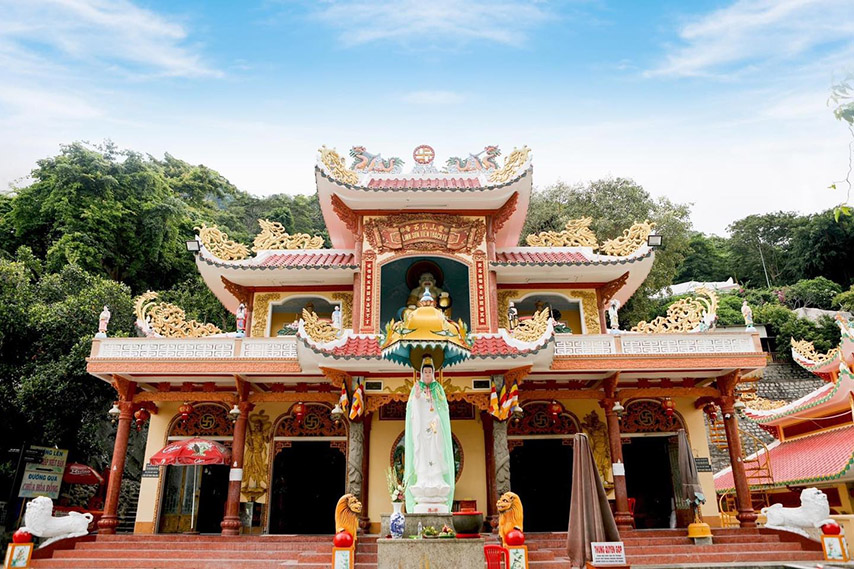 Chùa Bà Đen Tây Ninh - Ngôi Chùa Linh Thiêng Trên Núi Sam Gallery 2
