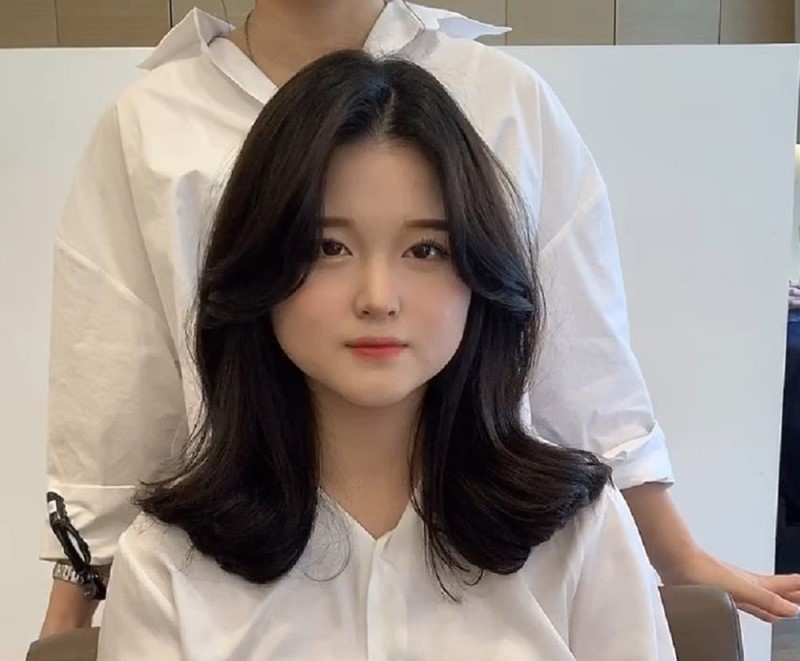 Mặt Tròn Trán Thấp Để Tóc Gì? Gallery 1