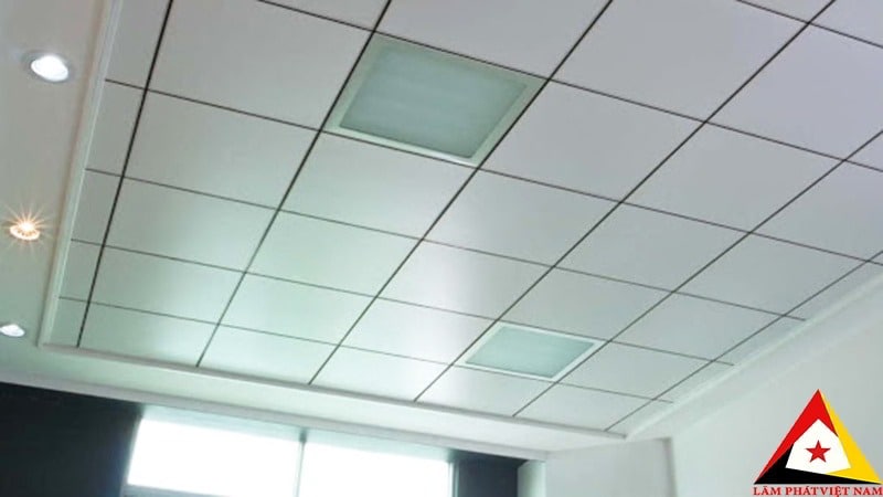 La phông trần thả bao nhiêu tiền một mét?