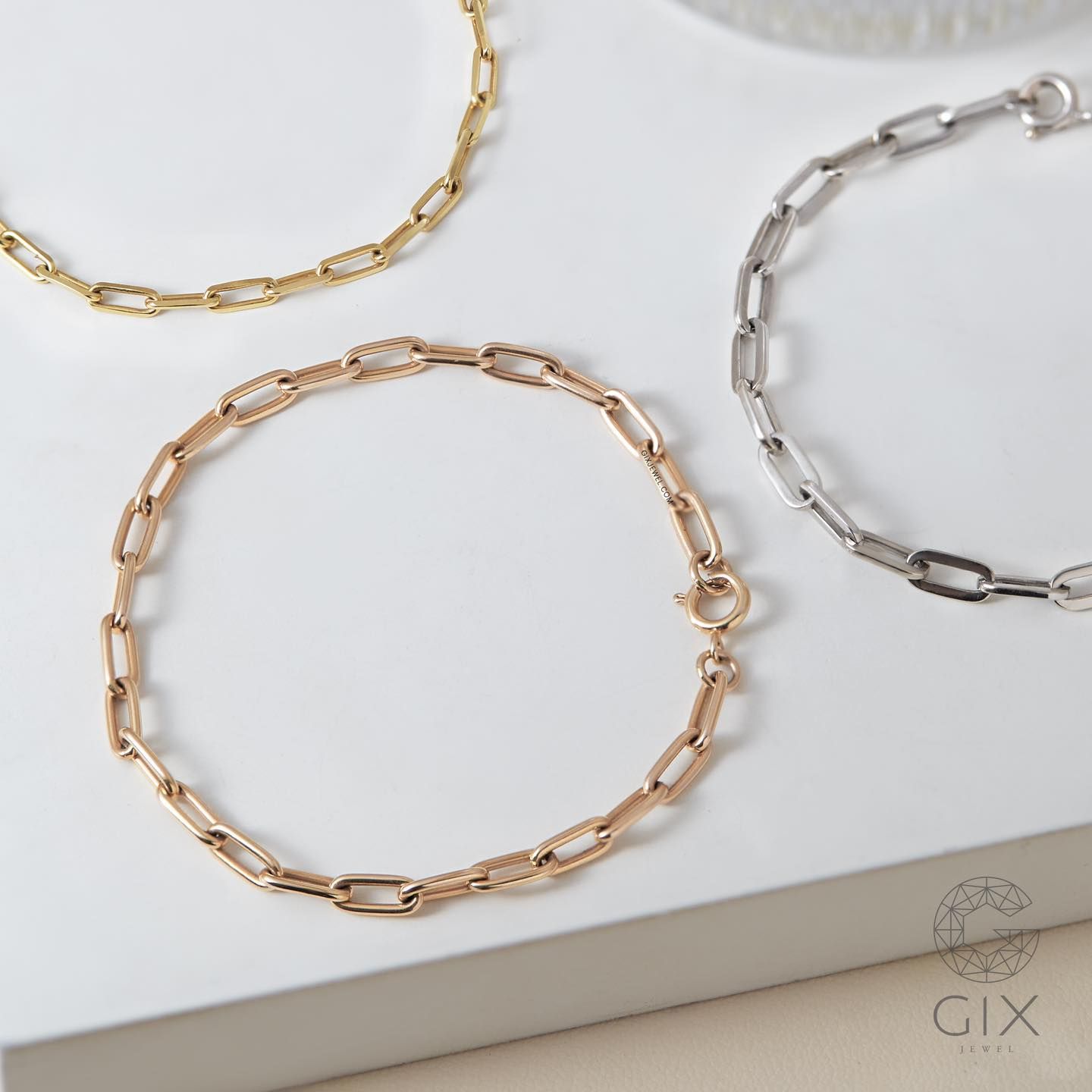Lắc Tay Mắc Xích: Phong Cách Thời Trang Cá Tính