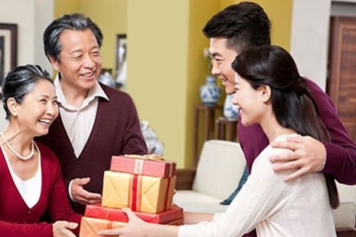 Lại Mặt Sau Cưới - Bí Quyết Chọn Váy Cưới Hoàn Hảo