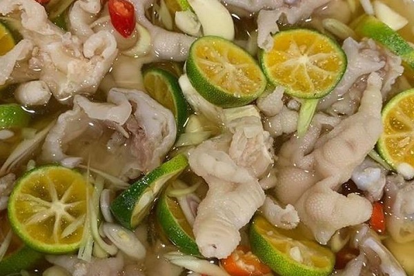 Làm Chân Gà Xả Tắc Ngon Giòn, Đậm Đà Tại Nhà