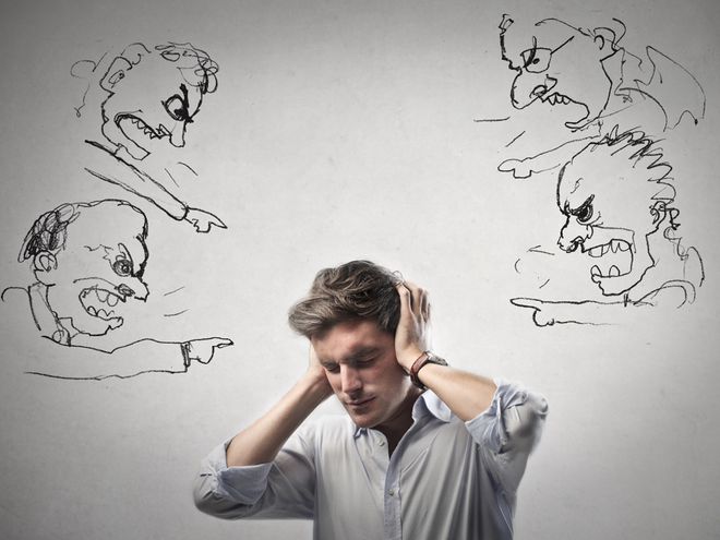Làm gì khi bị người khác chê bai?