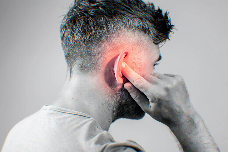 Làm Sao Để Hết Ù Tai Khi Bị Cảm?