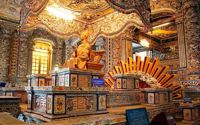 Di tích lịch sử Huế - Khám phá cố đô huyền bí Gallery 2