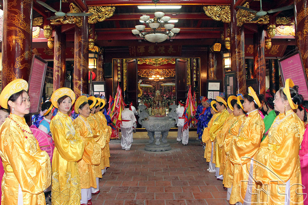 Lễ Hội Đền Bạch Mã - Khám Phá Di Sản Văn Hóa Tinh Thần