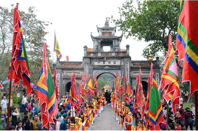 Lễ Hội Đền Cổ Loa - Khám Phá Di Tích Lịch Sử Vĩ Đại