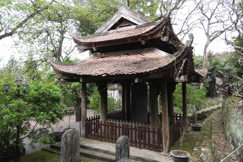 Chùa Long Đọi Sơn - Ngôi Chùa Cổ Kính Trên Núi Long Đọi Gallery 1
