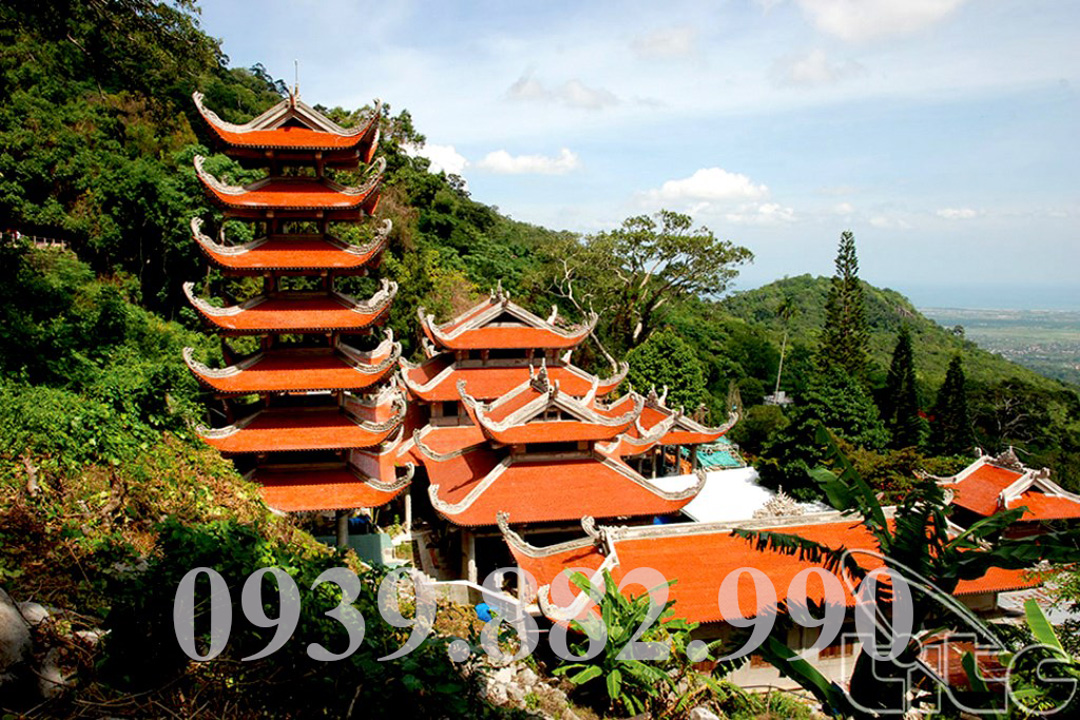 Chùa Núi Tà Cú - Ngôi Chùa Trên Đỉnh Núi Thiêng Liêng Gallery 1