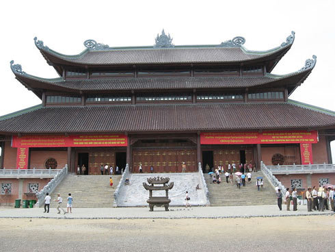 Tham Quan Chùa Bái Đính - Kinh Nghiệm Du Lịch Chi Tiết Gallery 1