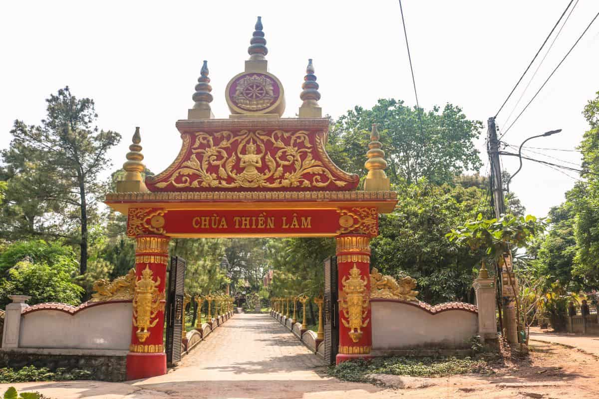 Chùa Thiền Lâm Huế - Ngôi Chùa Yên Tĩnh Giữa Lòng Huế Gallery 1