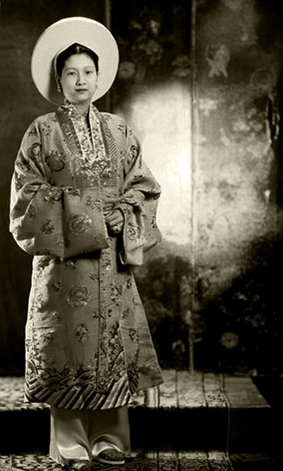 Áo Dài Việt Nam: Vẻ đẹp truyền thống, biểu tượng văn hóa Gallery 1
