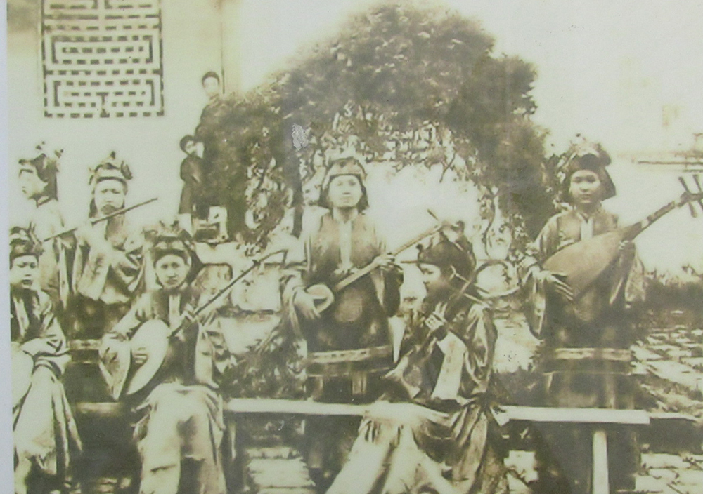 Ca Huế trên Sông Hương Gallery 1