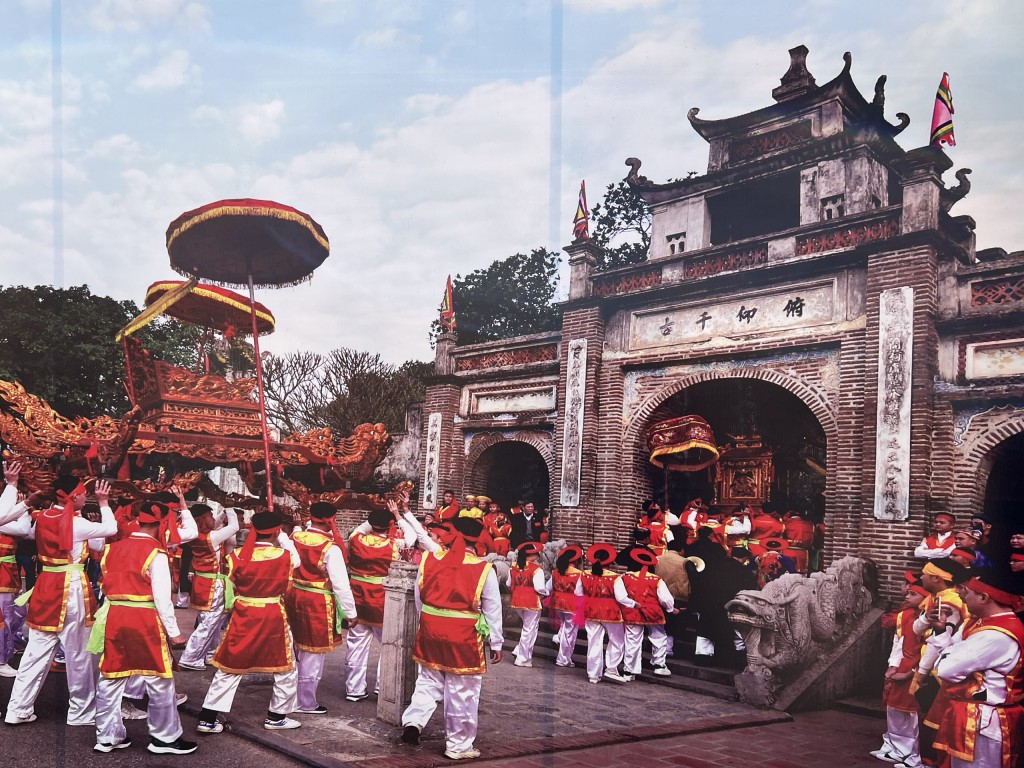 Lễ Hội Đền Cổ Loa - Khám Phá Di Tích Lịch Sử Vĩ Đại Gallery 1