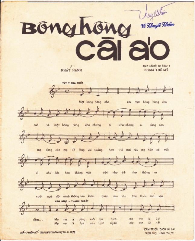 Lời Bài Hát Bông Hồng Cài Áo Gallery 1