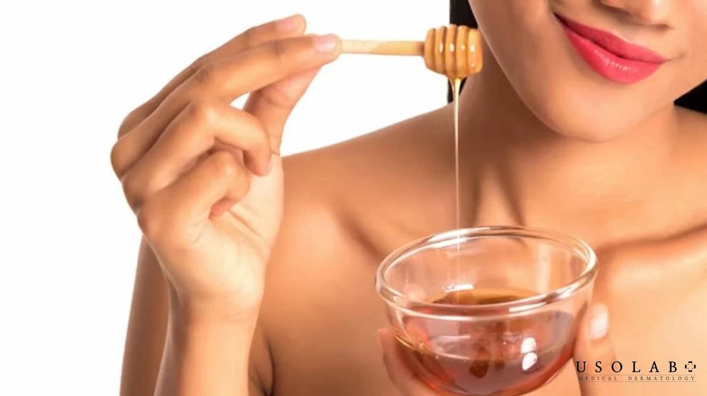 Bôi Mật Ong Lên Mặt Trước Khi Đi Ngủ Có Tốt Không? Gallery 1